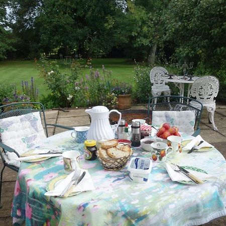 St Michaels House Bed & Breakfast Crediton Exterior foto
